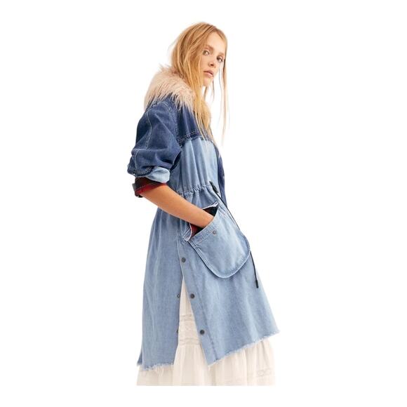 Free People Days to Come Denim Parka Coat Faux Fur Collar  Size M New - Picture 1 of 14